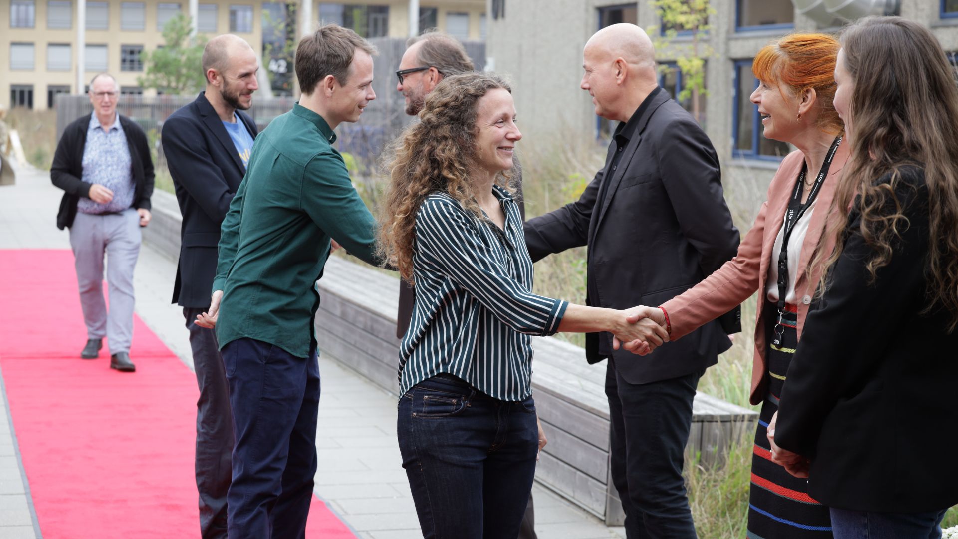 velkomst på rød løber