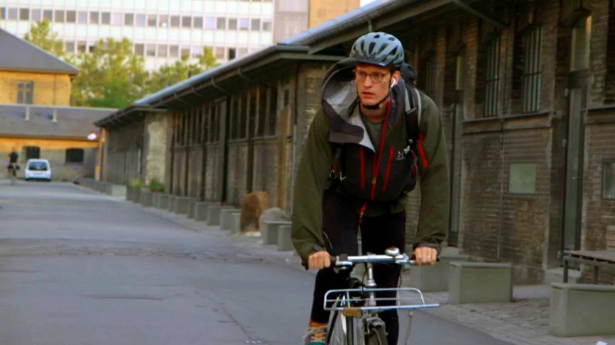 Mikkel Hartmann Hansen på cykel