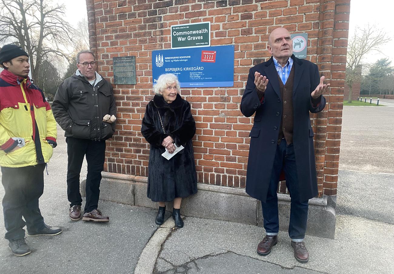 Claus Bundgård Christensen ved indvielse af mindetavler.